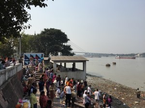 The open building in the back is where a priest blesses mourners